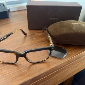 Tom Ford eyewear FT5295